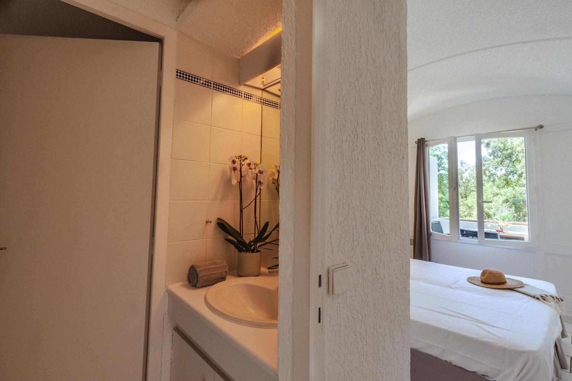 Capsud, La Garde-Freinet Apartment ภายนอก รูปภาพ