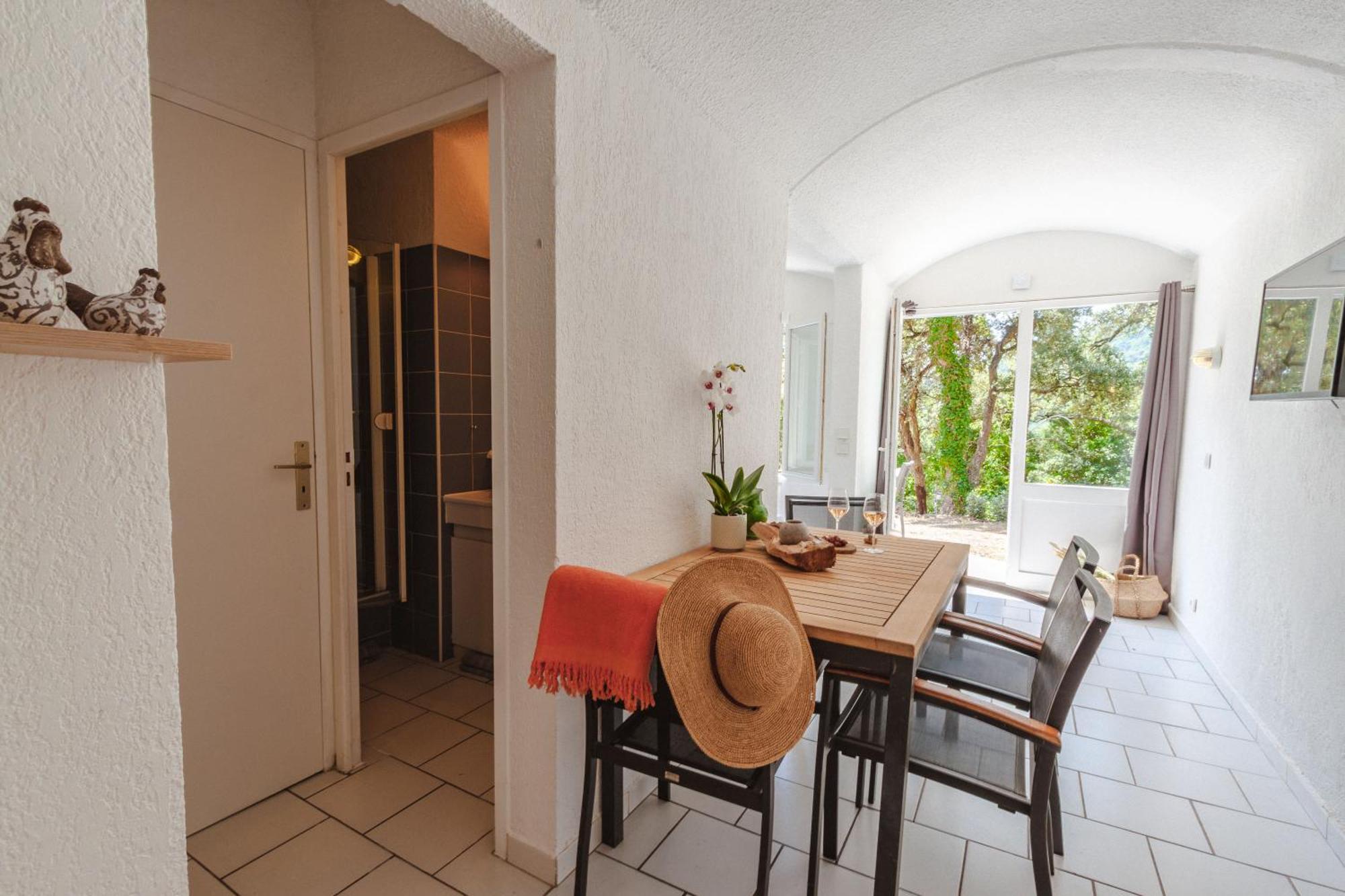 Capsud, La Garde-Freinet Apartment ภายนอก รูปภาพ